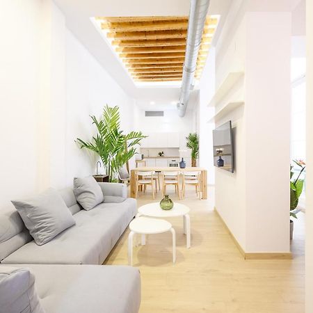 Modern 3 Bedroom, City Center With Patio & High Ceilings By 10Tosea Malaga Zewnętrze zdjęcie