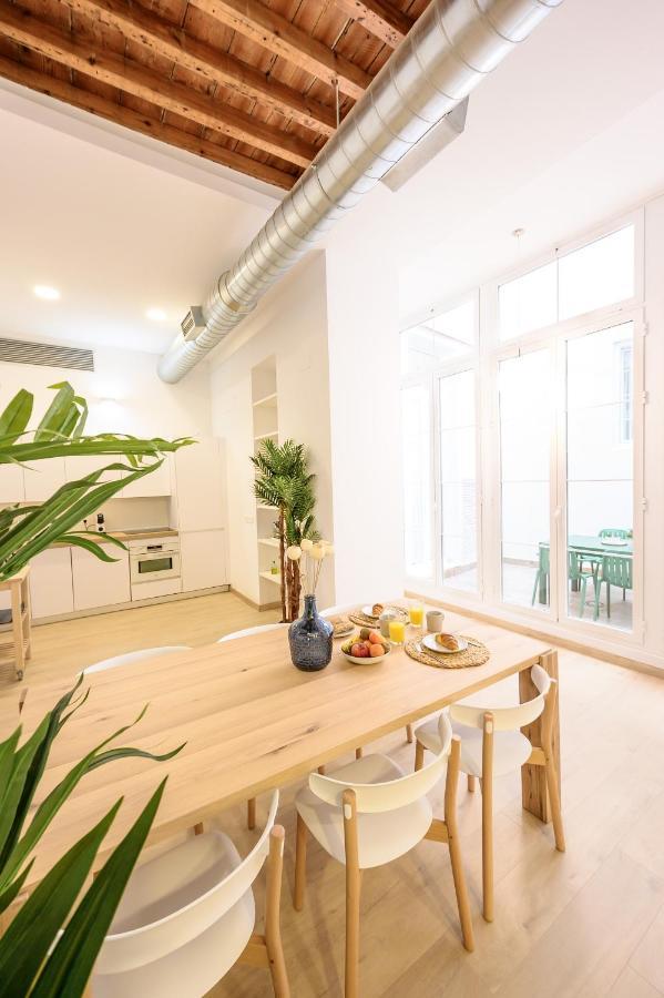 Modern 3 Bedroom, City Center With Patio & High Ceilings By 10Tosea Malaga Zewnętrze zdjęcie