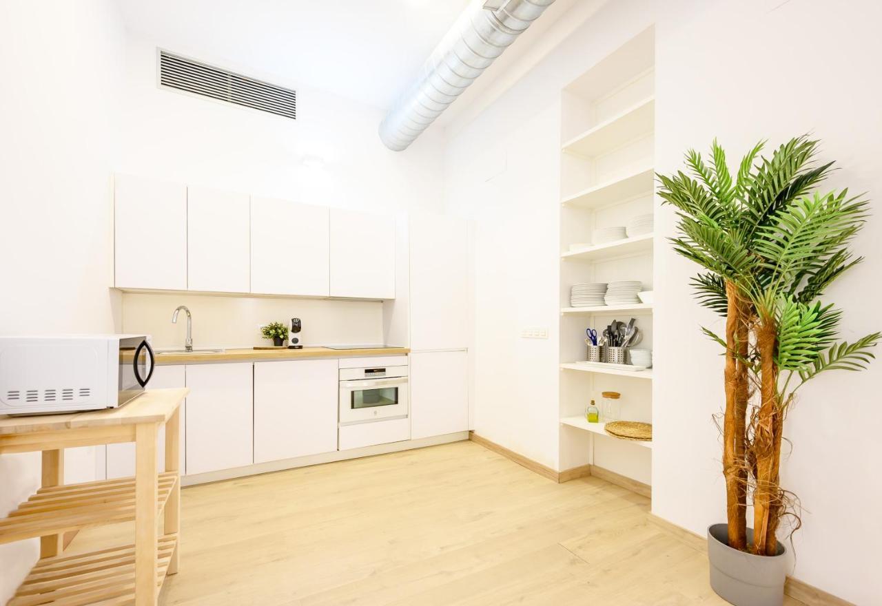 Modern 3 Bedroom, City Center With Patio & High Ceilings By 10Tosea Malaga Zewnętrze zdjęcie