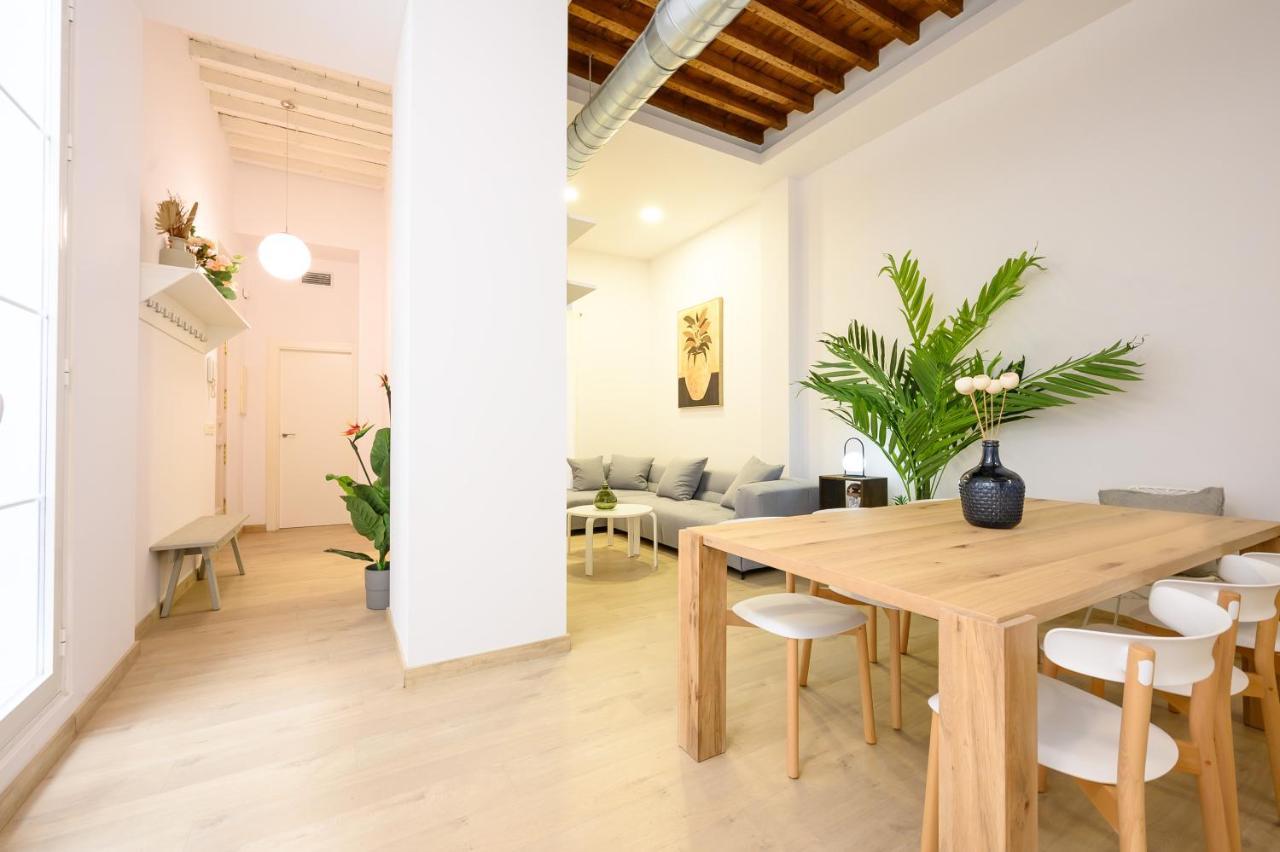 Modern 3 Bedroom, City Center With Patio & High Ceilings By 10Tosea Malaga Zewnętrze zdjęcie